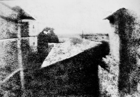 View_from_the_Window_at_Le_Gras,_Joseph_Nicéphore_Niépce